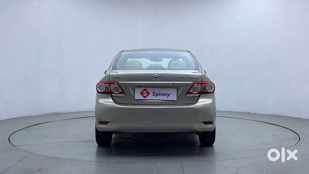 Toyota Corolla Altis 1.8 J, 2013, Petrol