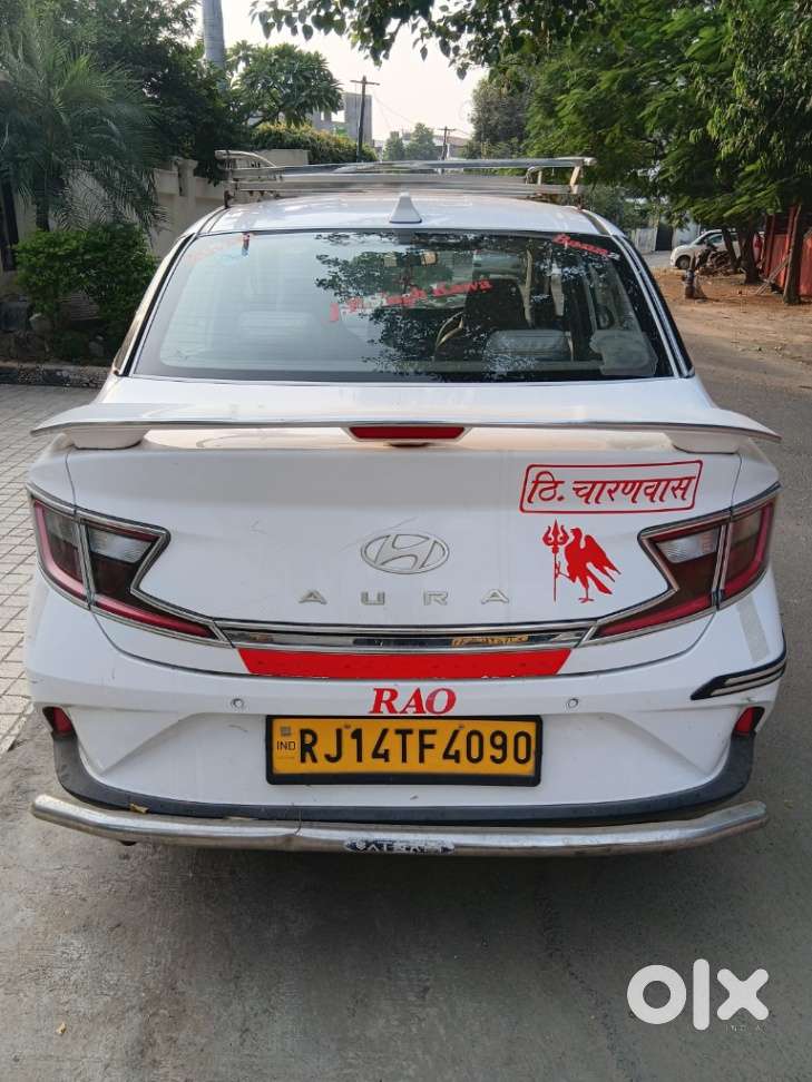 Hyundai Aura 1.2 Sx Cng, 2023, Petrol