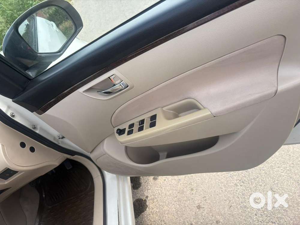 Maruti Suzuki Swift Dzire 2013 Petrol Well Maintained