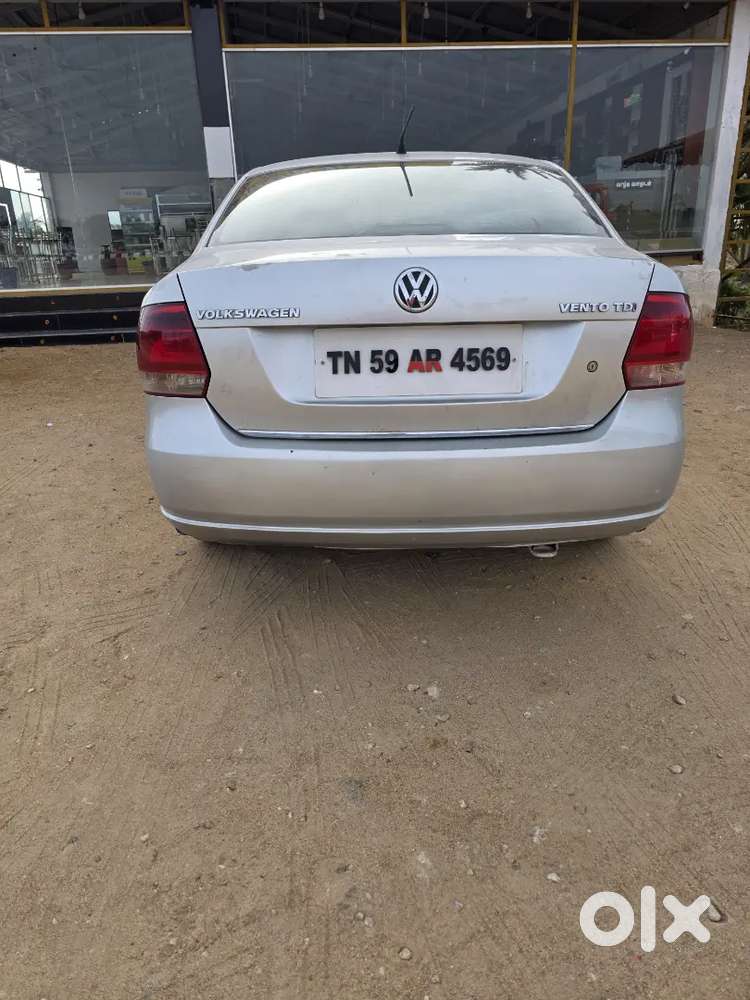 Volkswagen Vento Diesel Highline 2011