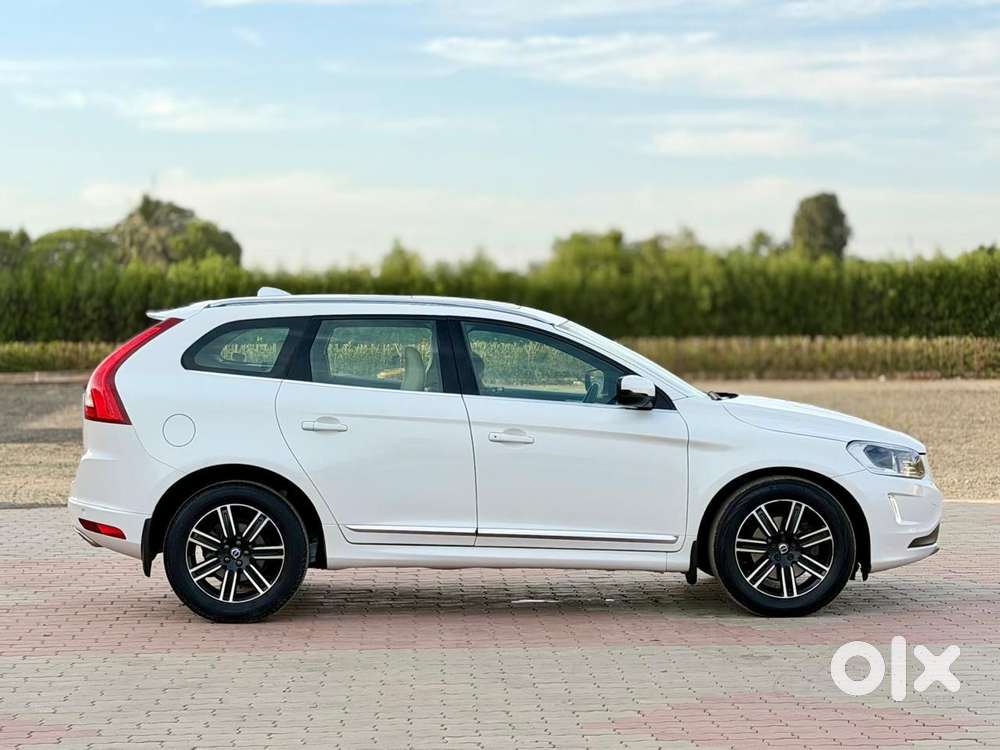 Volvo Xc60 Momentum D4, 2017, Diesel