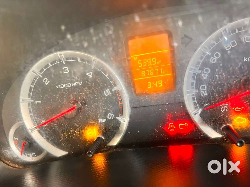 Maruti Suzuki Swift Diesel Manual 2011