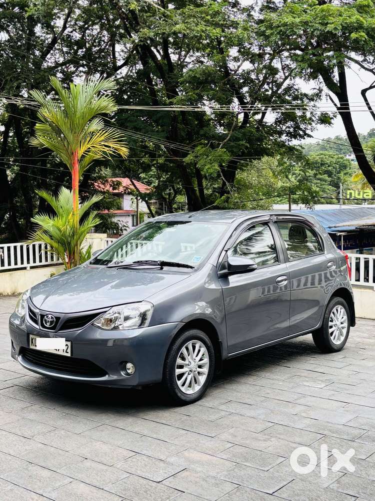 Toyota Etios Liva Vx, 2015, Petrol