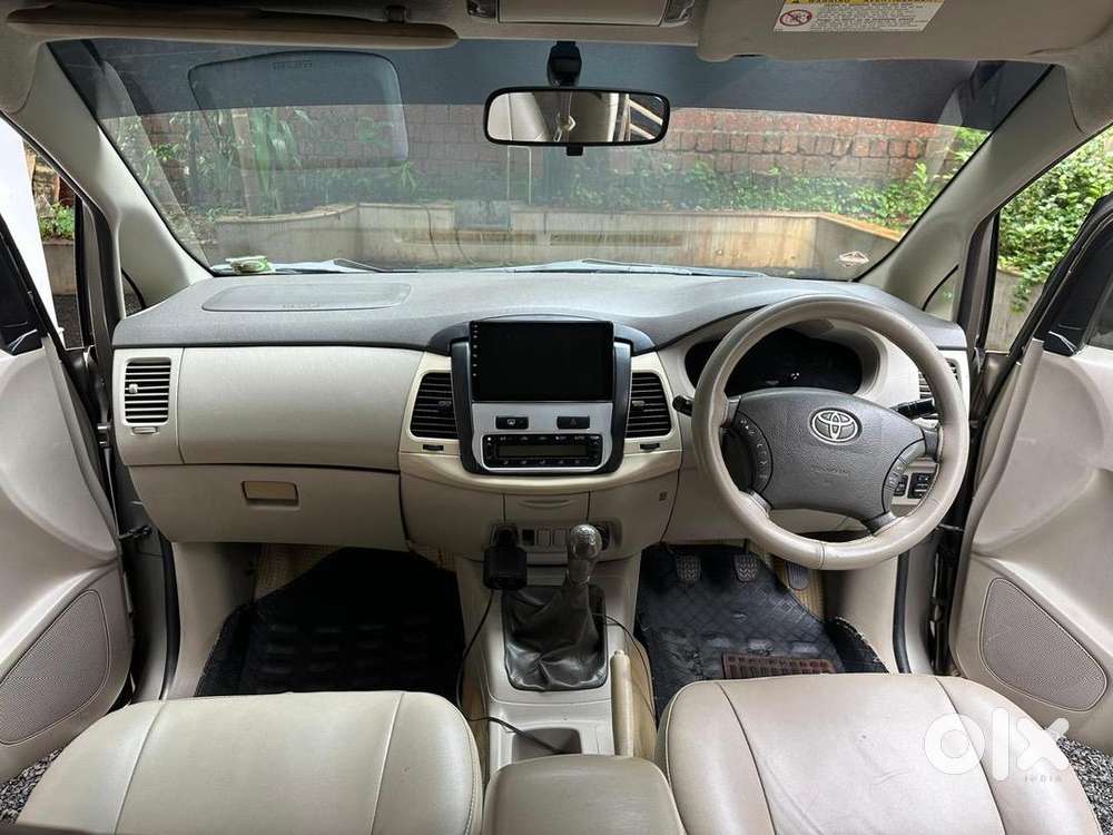 Toyota Innova 2009 Diesel Well Maintained