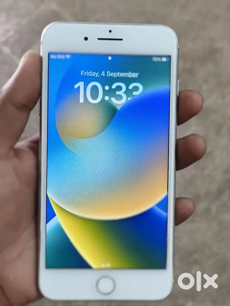 I phone 8pus 64gb