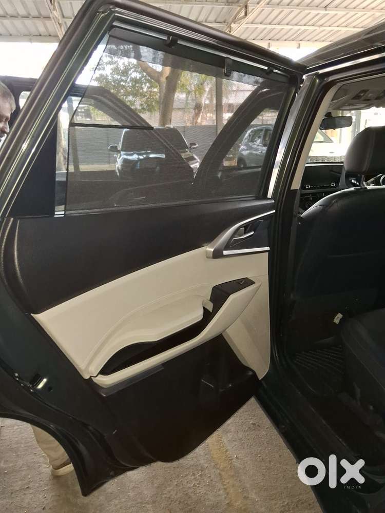 Kia Carens G 1.5 6mt Premium (o) 7-seater, 2024, Petrol