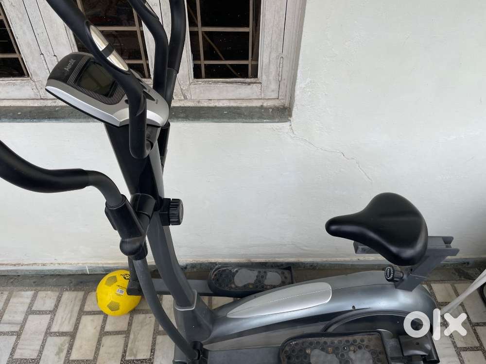 AEROFIT gym cycle