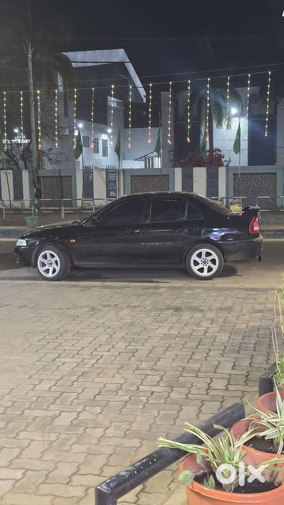 Mitsubishi Lancer 2004 Diesel 150000 Km Driven