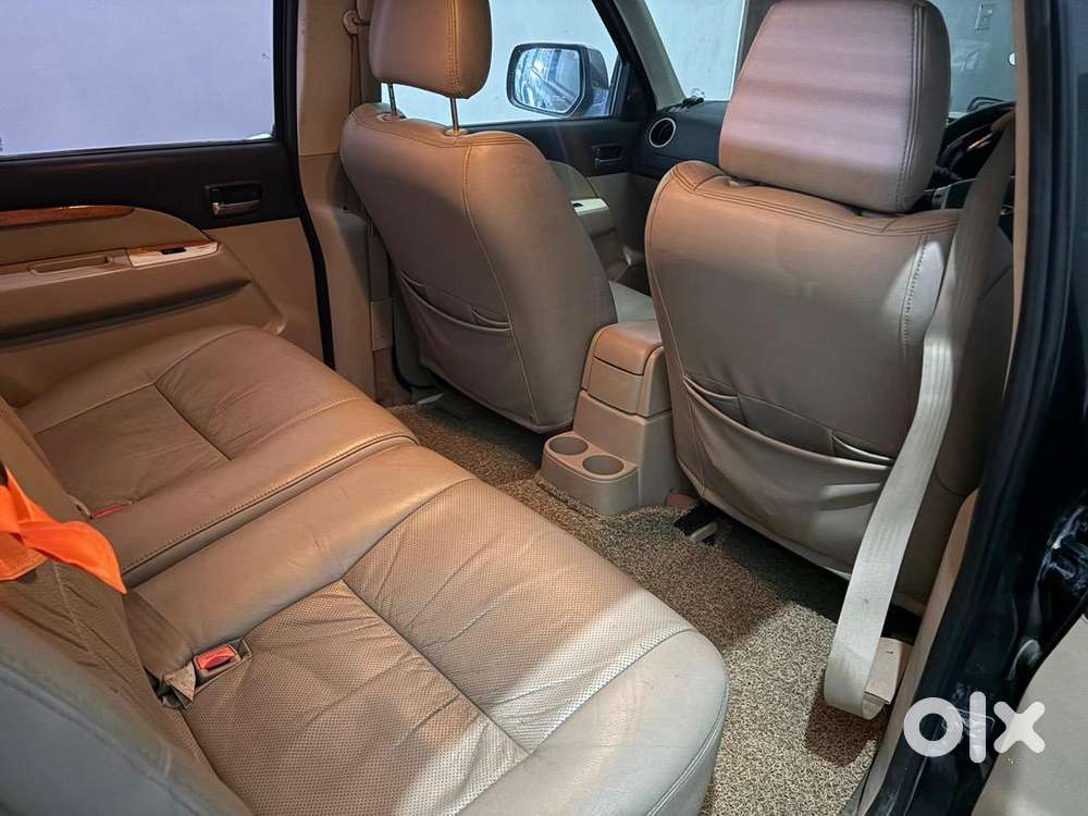 Ford Endeavour 2012 Diesel 73000 Km Driven