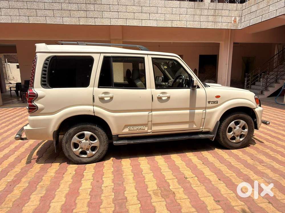 Mahindra Scorpio 2014 Diesel Well Maintained