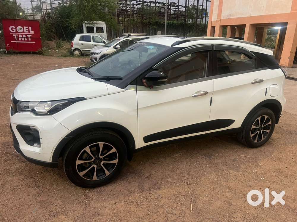 Tata Nexon Petrol 2021