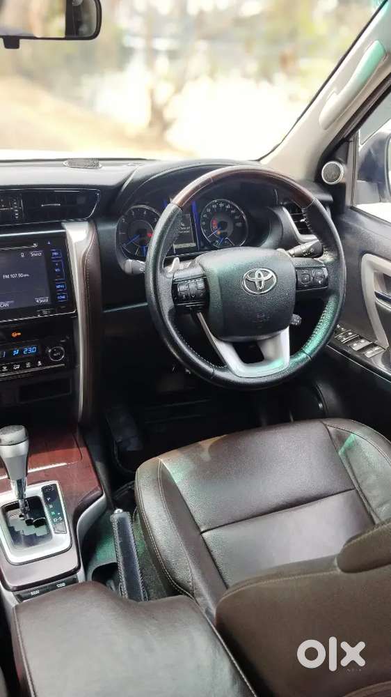 Toyota Fortuner 2017 Diesel 165000 Km Driven , Hr Regn With Noc