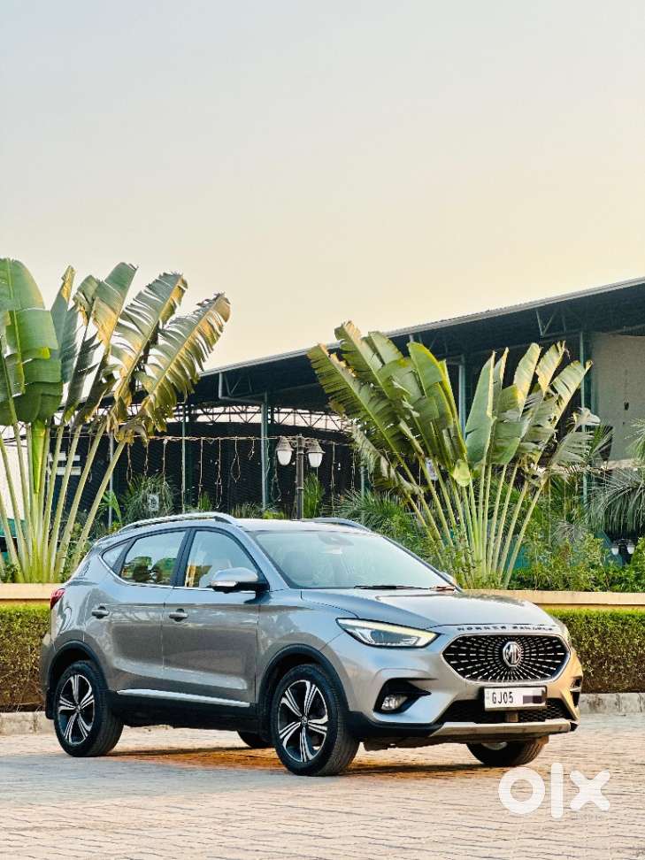 Mg Astor 1.5 Savvy Cvt S Red, 2022, Petrol