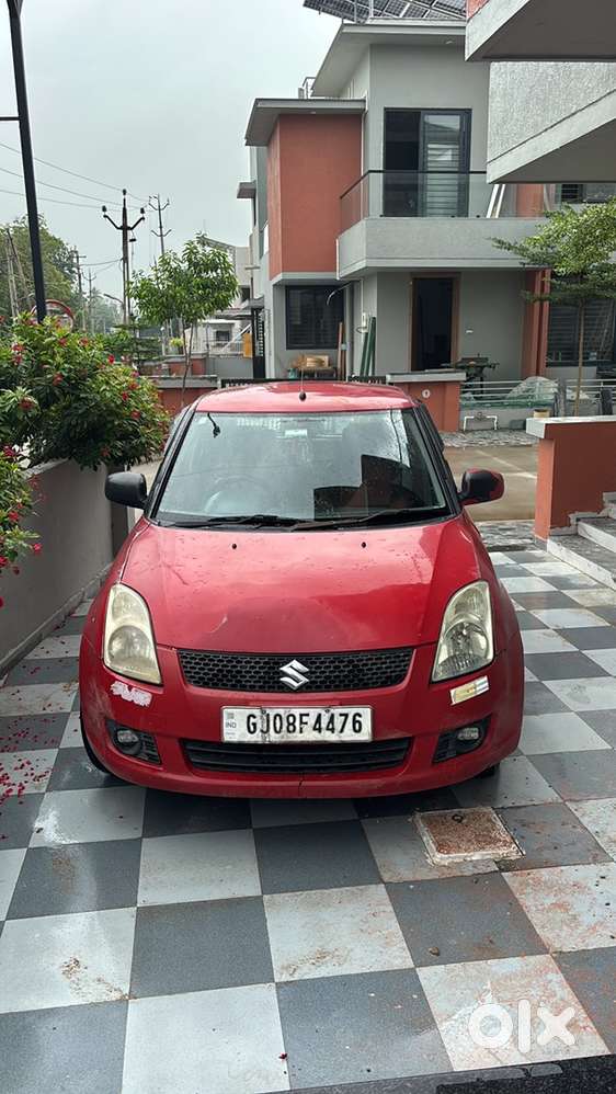 Maruti Suzuki Swift 2006 Petrol+cng
