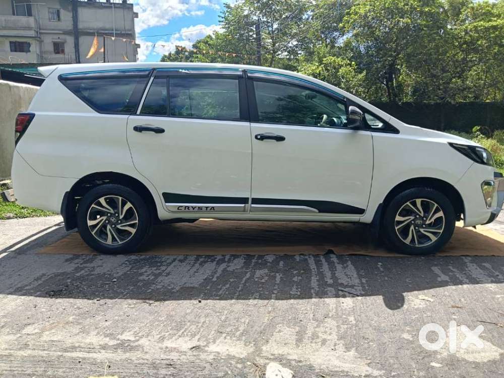 Toyota Innova Crysta 2.4 G Mt, 2021, Diesel