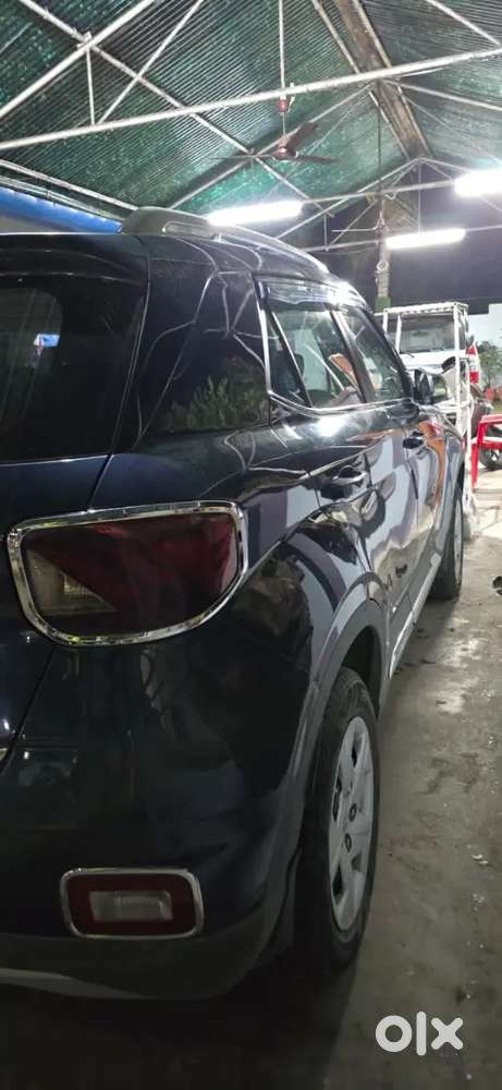 Hyundai Venue 2020 Petrol Well Maintained Good Condition Scratchless