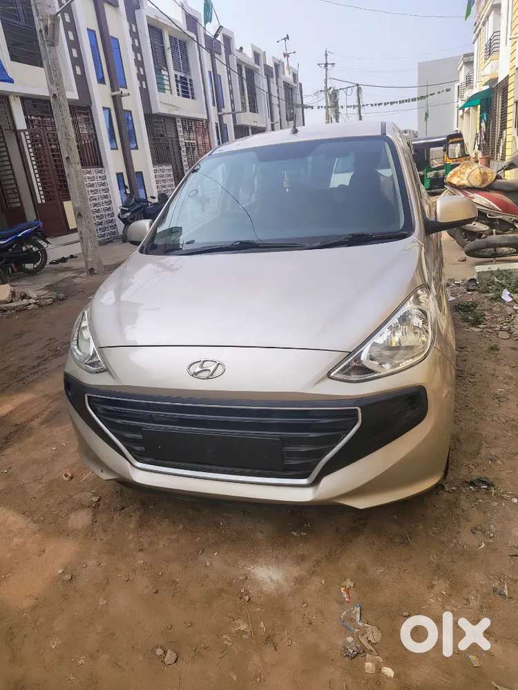 Hyundai Santro Magna 2020