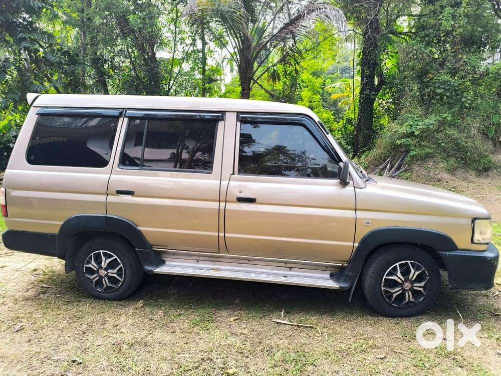 Toyota Qualis 2004 Good Condition