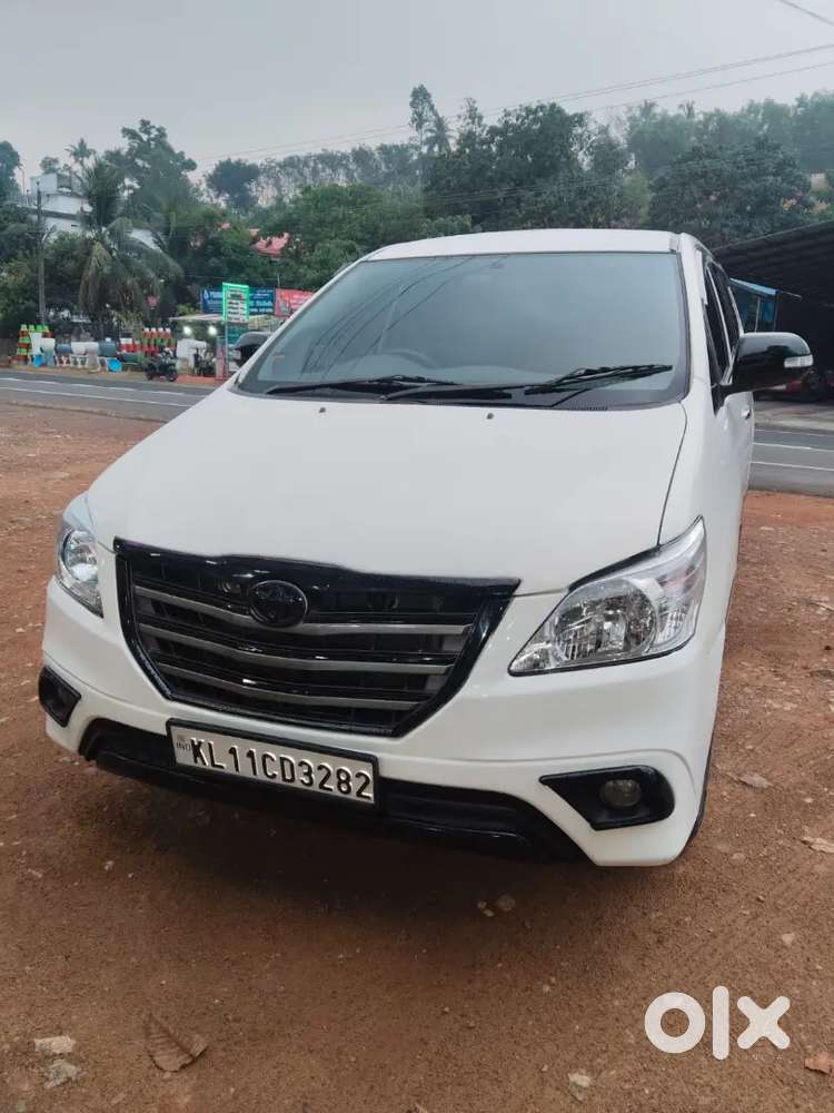 Toyota Innova 2013 Diesel 151000 Km Driven