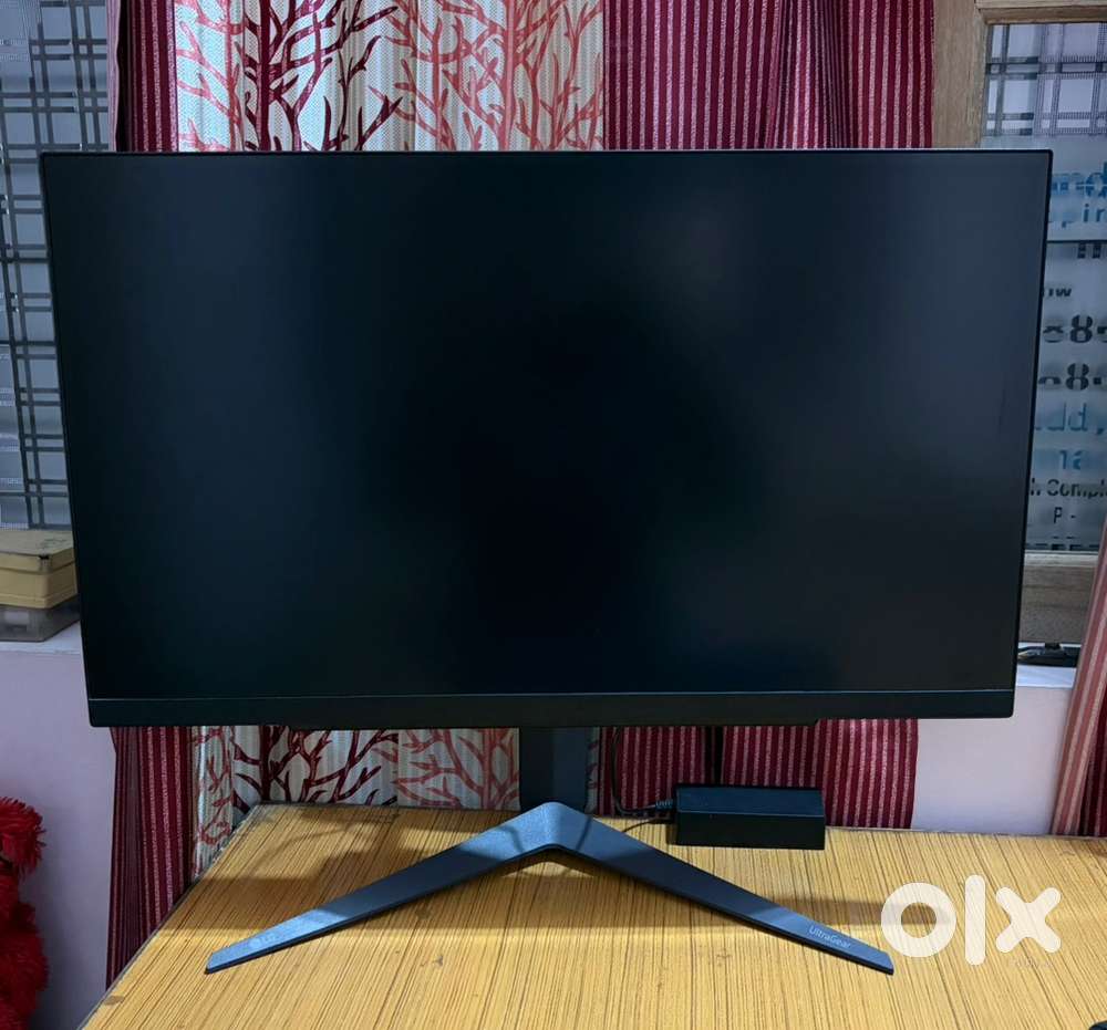 LG Ultragear - 27 inch Monitor , QHD (2560 x 1440) , IPS , 200 Hz