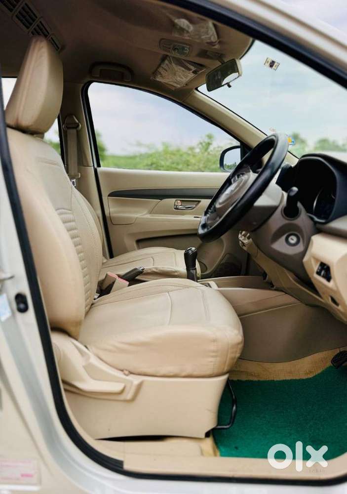 Maruti Suzuki Ertiga 1.5 Vxi, 2021, Petrol