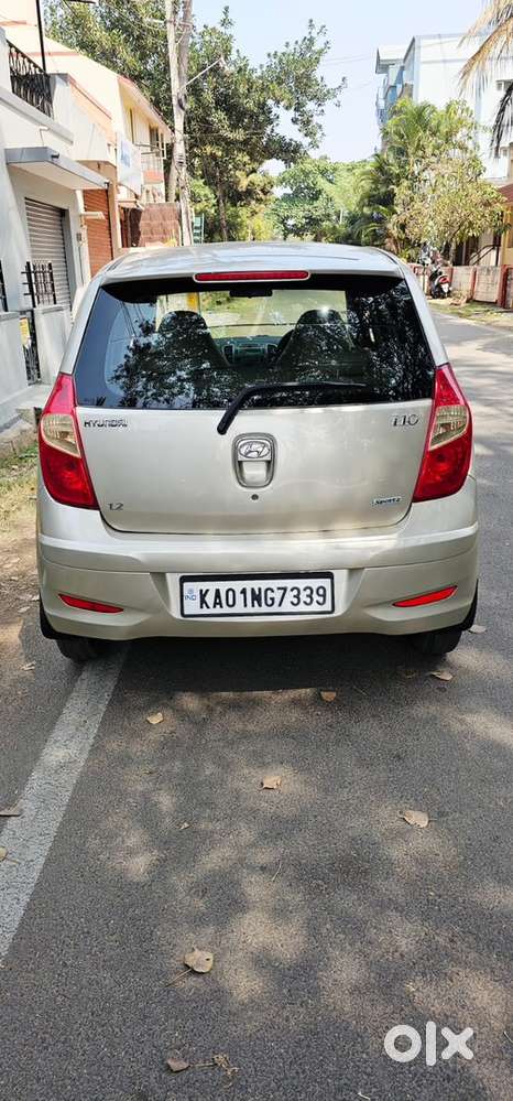 Hyundai I10 Sportz 2012