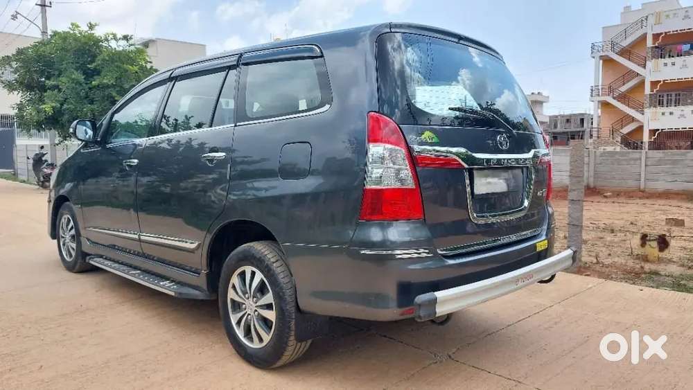 Toyota Innova 2.5 Vx 2016