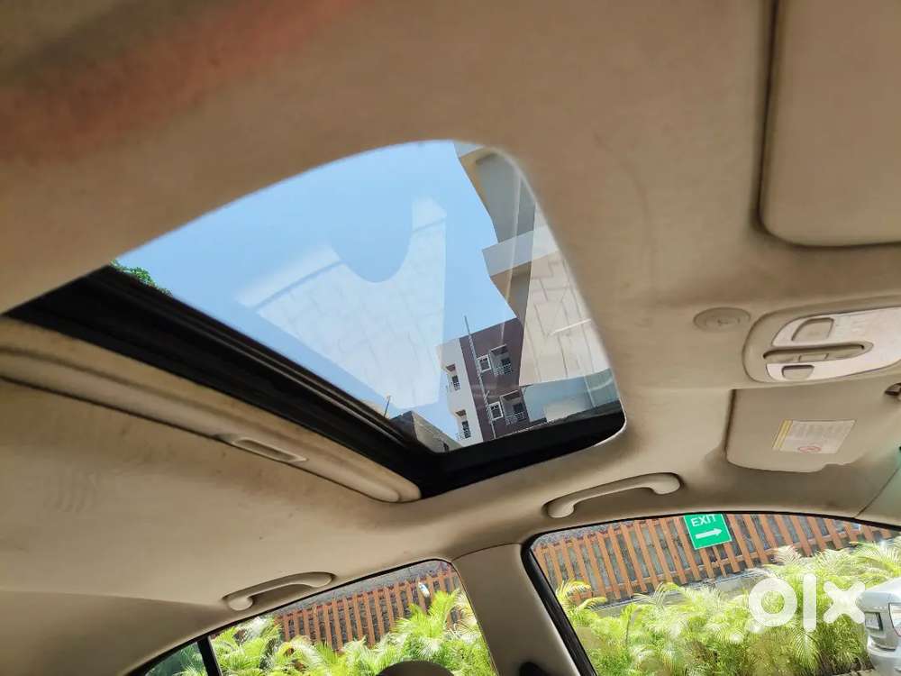 Hyundai I10 Asta Auto, Sunroof, Abs - Mint Condition, Immediate Sale!