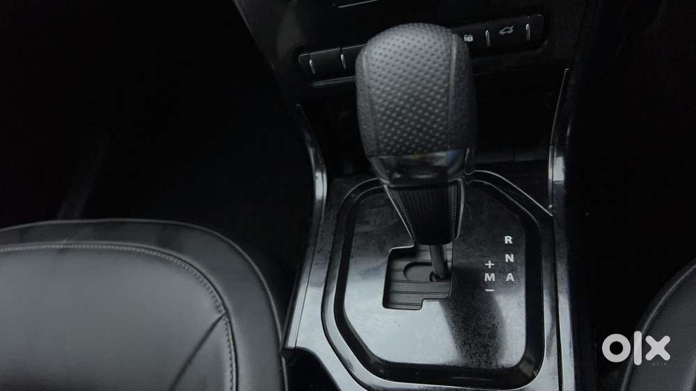 Tata Nexon 1.2 Revotron Xz Plus Hs Dark Edition, 2022, Petrol