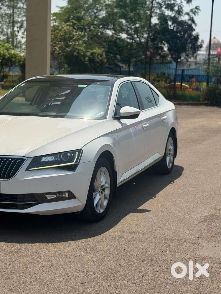 Skoda Superb L&k 2.0 Tdi At, 2018, Diesel