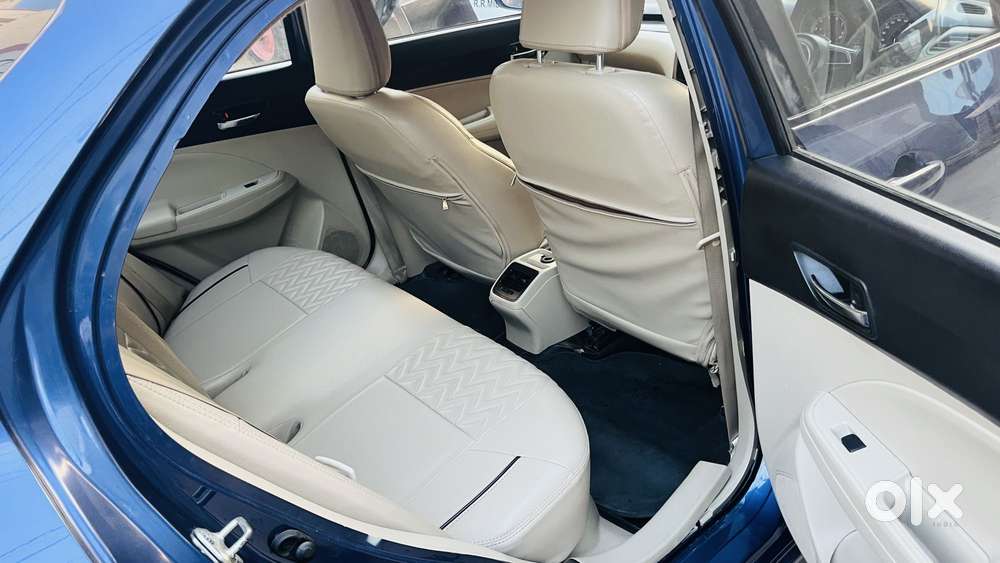Maruti Suzuki Dzire 1.2 Vxi, 2022, Petrol