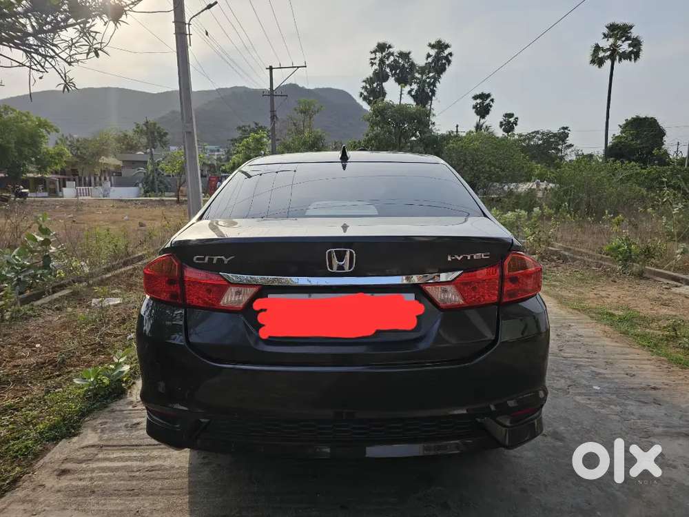Honda City 2022 Petrol 35000 Km Driven