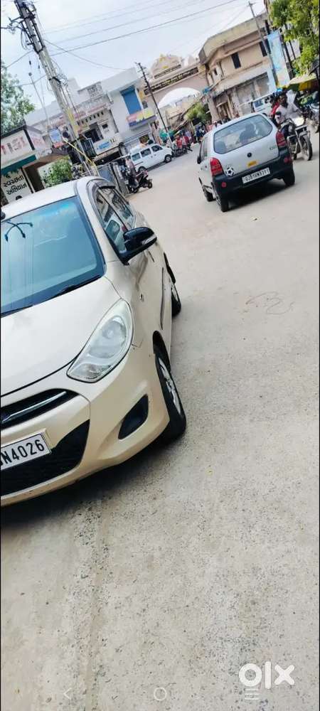 Hyundai I10 Magna Cng 2010 Car