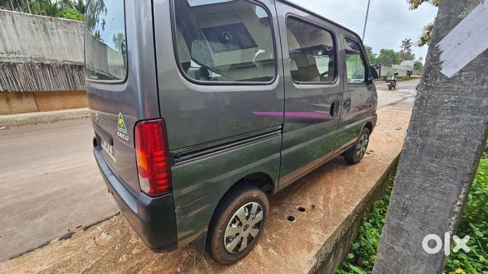 Maruti Eeco  A/c 5 Seater,