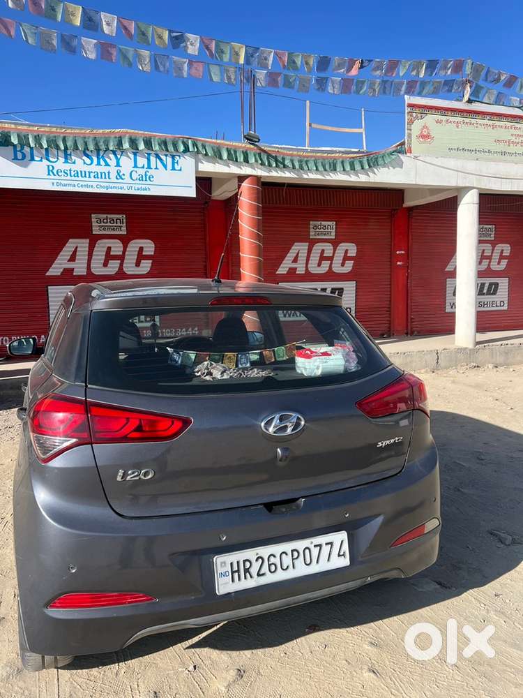Hyundai I20 Sportz Petrol Manual 2015