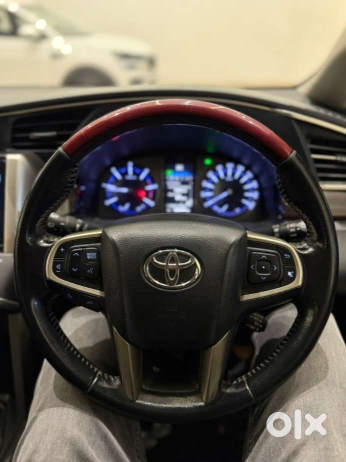 Toyota Innova Crysta 2.4 V, 2019, Diesel