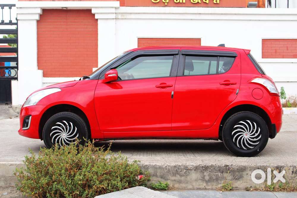 Maruti Suzuki Swift Vxi + Manual, 2016, Petrol