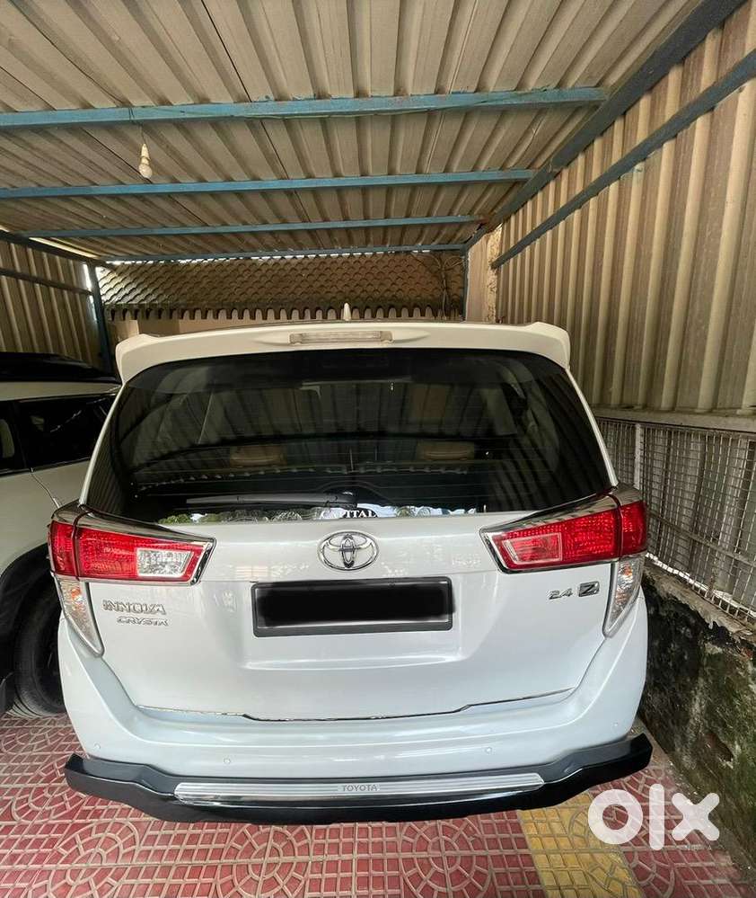 Toyota Innova Crysta 2022 Diesel Well Maintained