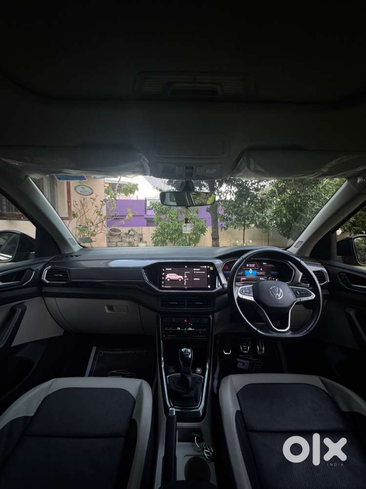 2023 Vw Taigun Topline 1.0 Tsi Mt  1st Owner  22k Km