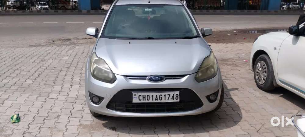 Ford Figo Diesel Zxi 2011 Last