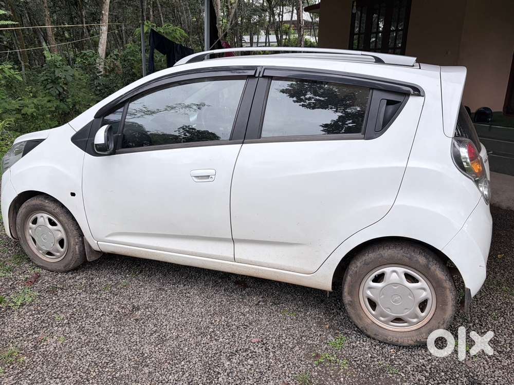 Chevrolet Beat Manual Petrol 2010