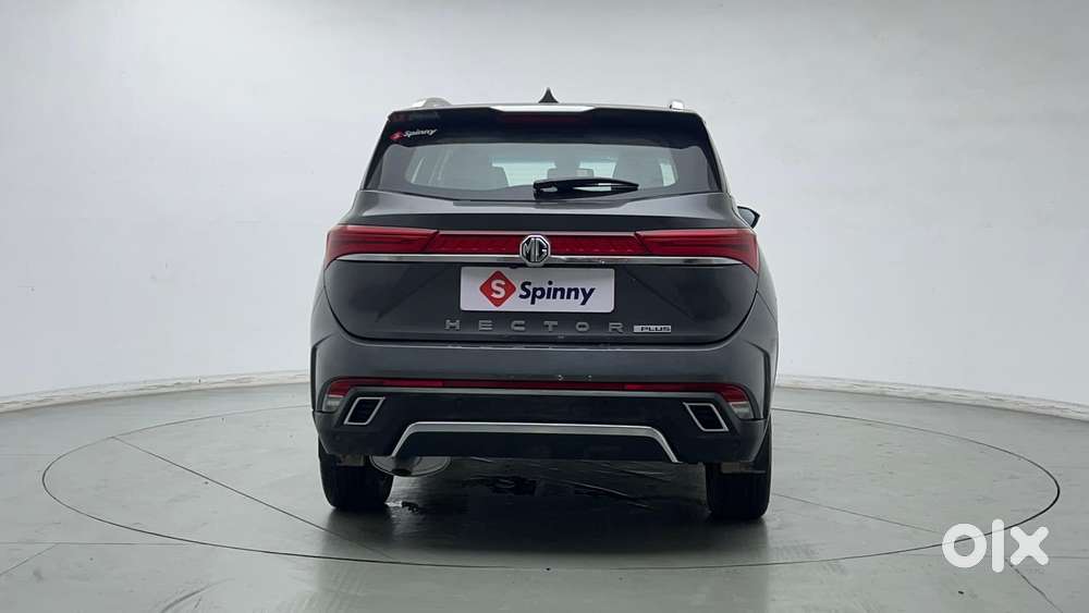 Mg Hector Plus Sharp Pro 1.5 Turbo Petrol Cvt 6 Str, 2023, Petrol