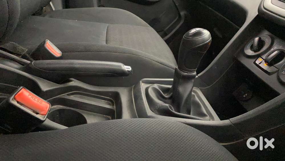 Maruti Suzuki Vitara Brezza 1.5 Lxi, 2021, Petrol