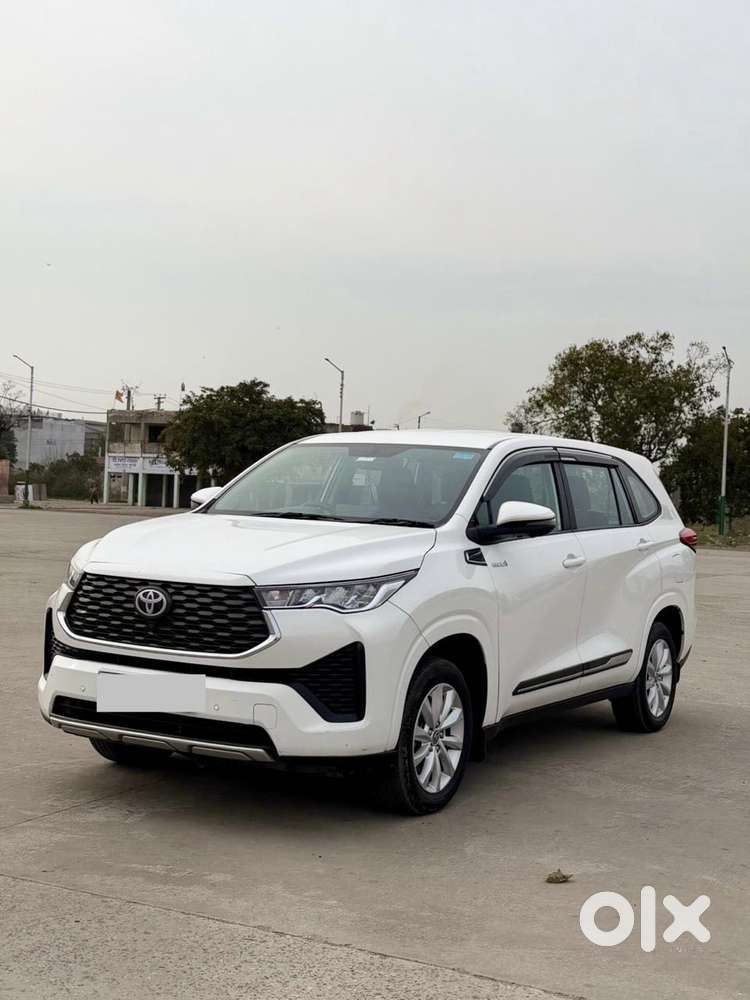 Toyota Innova Hycross 2.0 Vx Hybrid 7 Str, 2023, Electric
