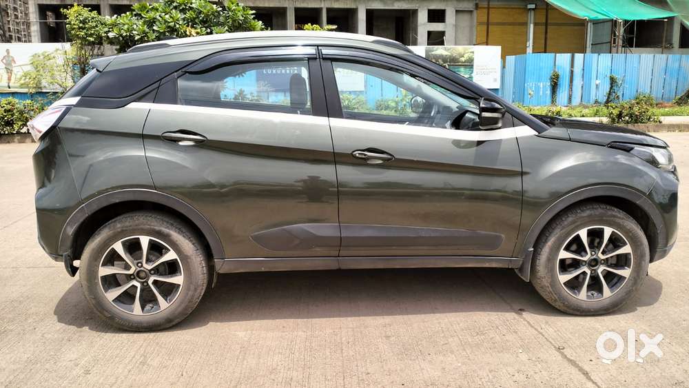 Tata Nexon Amt Xza Plus, 2020, Petrol