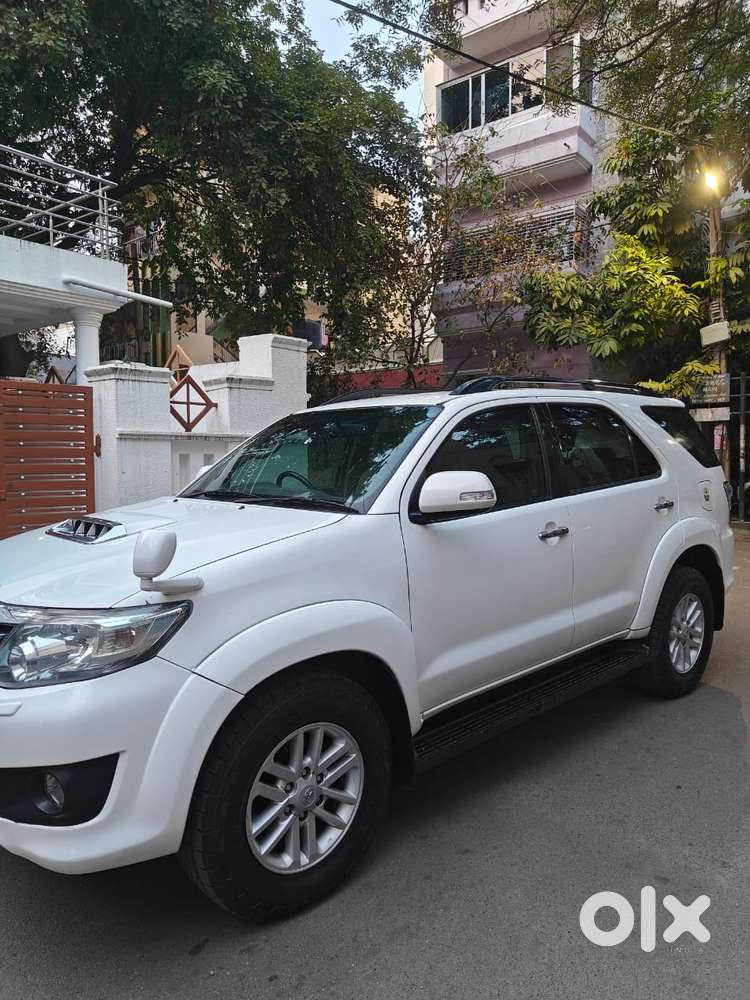 Toyota Fortuner 3.0 4x4 Manual, 2013, Diesel