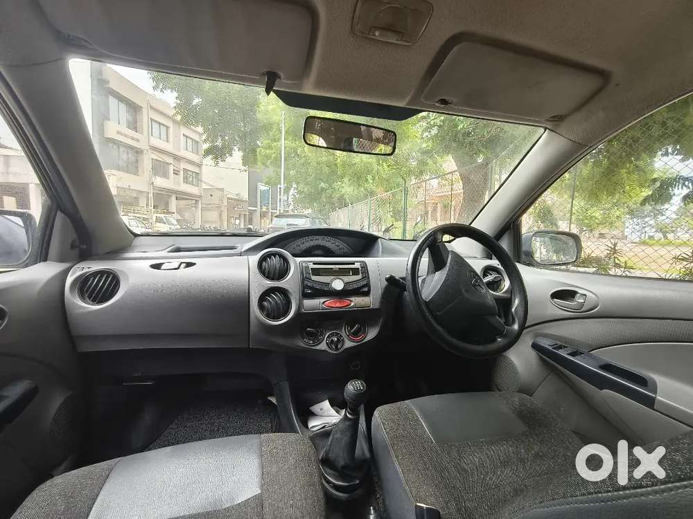 Toyota Etios Liva 2011 Car
