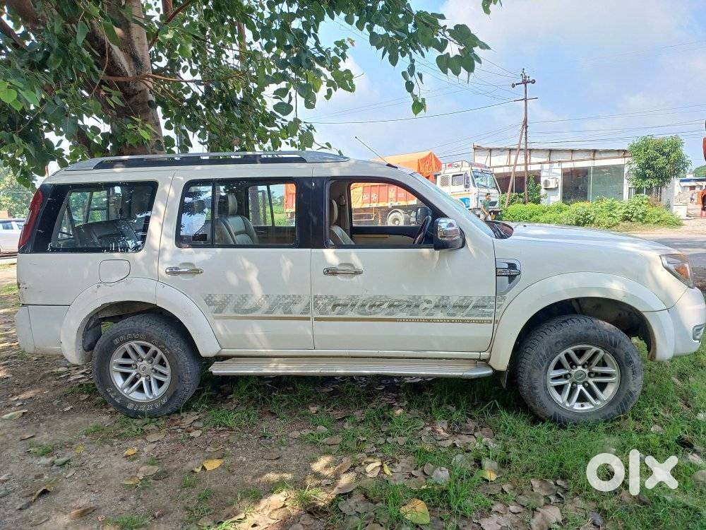 Ford Endeavour 3.0l 4x2 At, 2012, Diesel