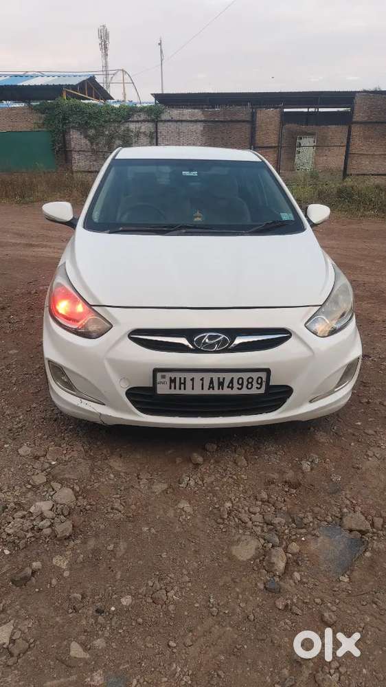 Hyundai Verna 2011 Diesel 150000 Km Driven