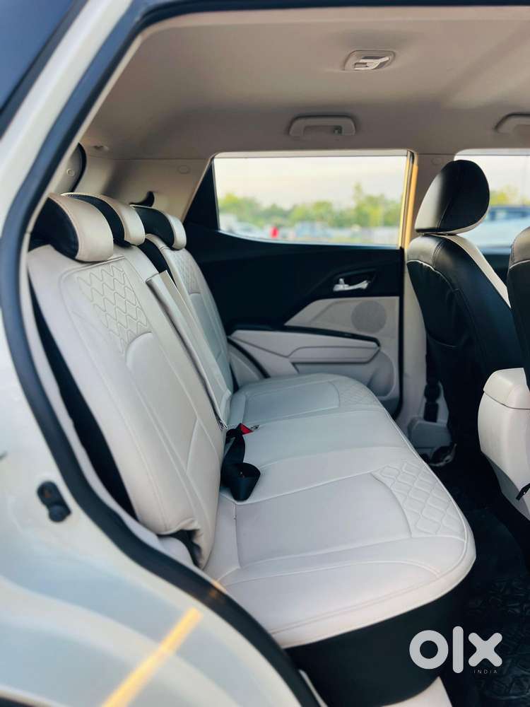 Mahindra Xuv300 W8 Diesel, 2020, Diesel